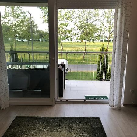 Appartamento Relax Apartman Zamárdi Esterno foto